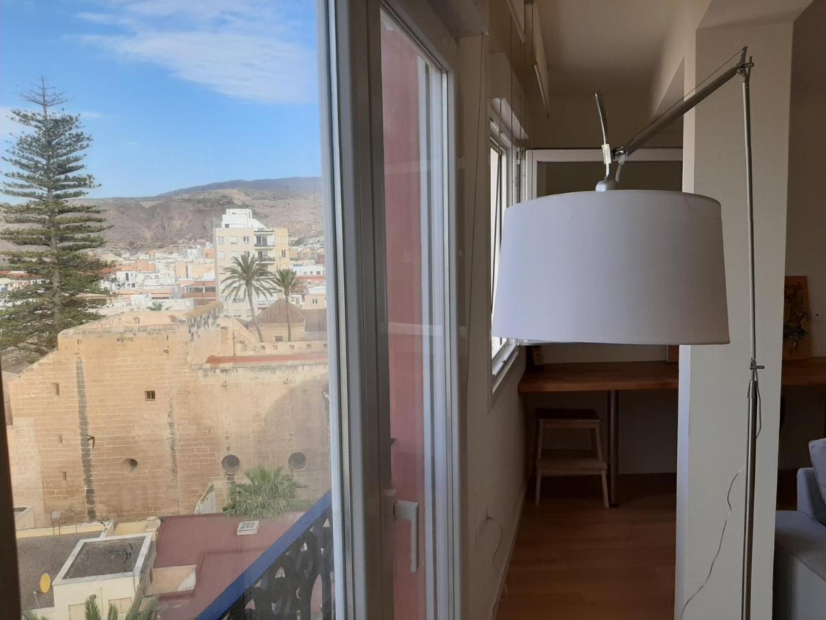 Vivienda Bendicho- Catedral Apartment Almería Exterior photo
